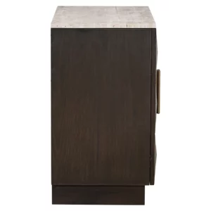 Alternative view of Dressoir Claremont Brown