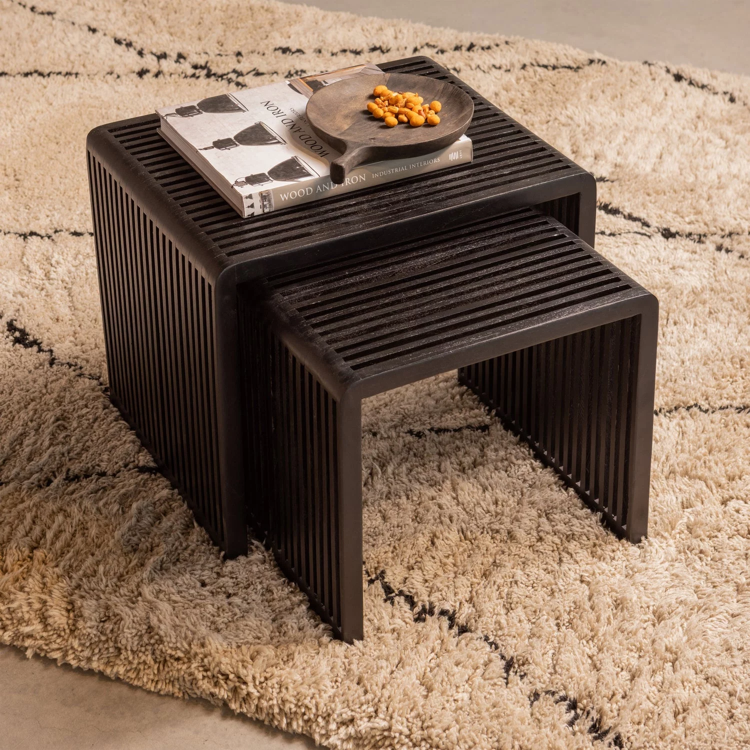 Willa Bijzettafels Recycled Teak Zwart - Set Van 2 - Afbeelding 2