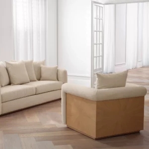 Alternative view of Chair Amadeo