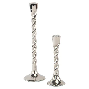 Alternative view of Kandelaar Crillon Silver Large