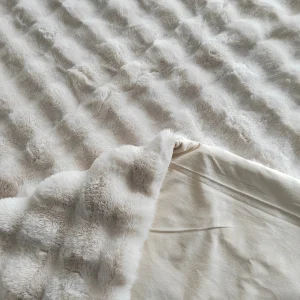 Alternative view of Plaid Cosy Fluff Cream 150X200