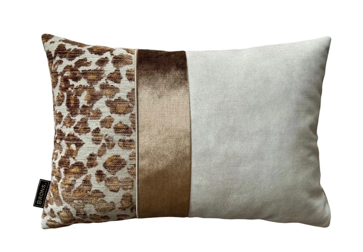 Sierkussen Faro Oker Strook | 45X30 Cm | Brons Interieur