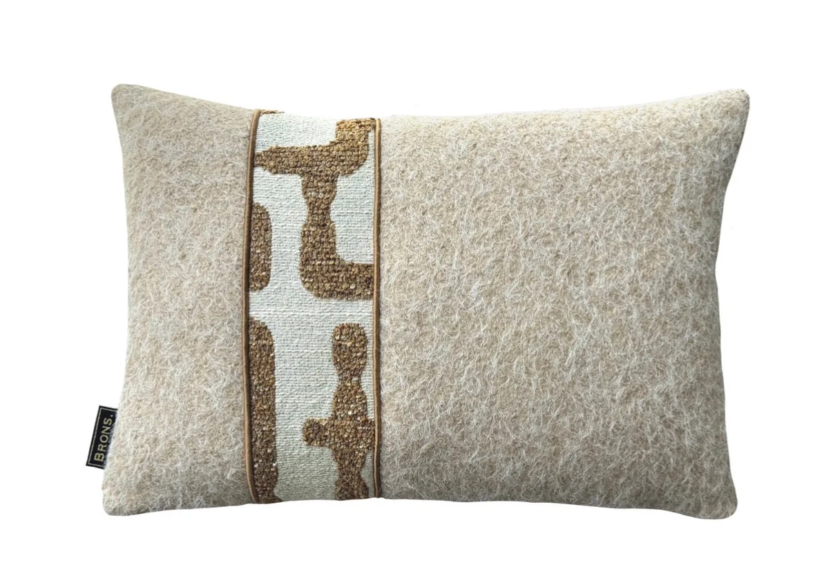 Sierkussen Estoi Oker Stripe | 45X30 Cm | Brons Interieur